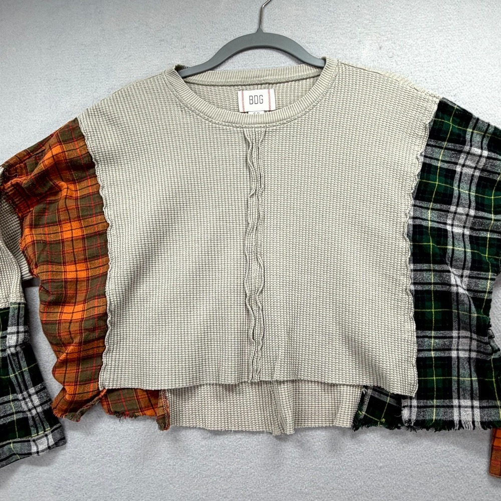 BDG Urban Outfitters Waffle Crop Top Women Small Patchwork Plaid Flannel Thermal - Picture 2 of 9